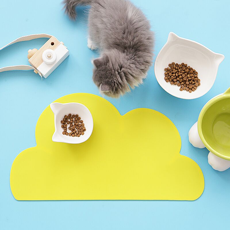 Cloud Silicone Mat with bowls