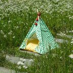 Green Check Cotton Pet Teepee — Cozy Tent Bed